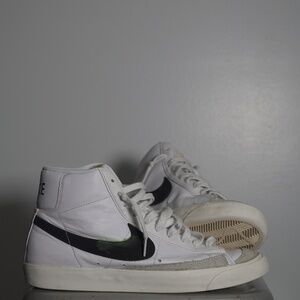 Nike Blazer Mid '77 - White/Black - Men's Size 10 - Good Condition